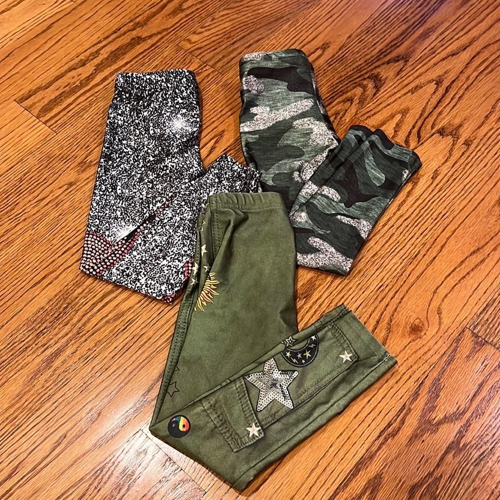 Bundle of Terez Girl’s Leggings Size L